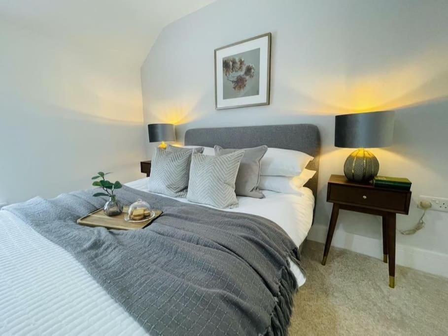 Charming Cottage Close To M4 Bridgend Bridgend  Εξωτερικό φωτογραφία